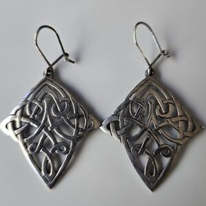 VTG💫Celtic Silver Knot Earrings